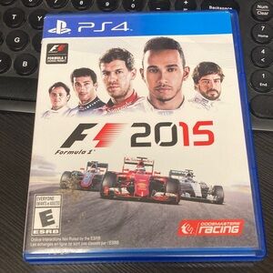 Sony PS4 F1 2015 Game - Blue Case
